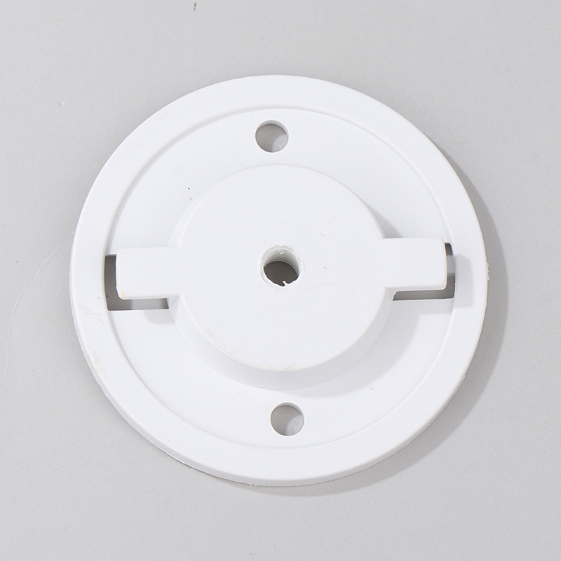 ● Base de montaje en pared ABS - Tp-Link Camera Tapo C200 reseña y precio
